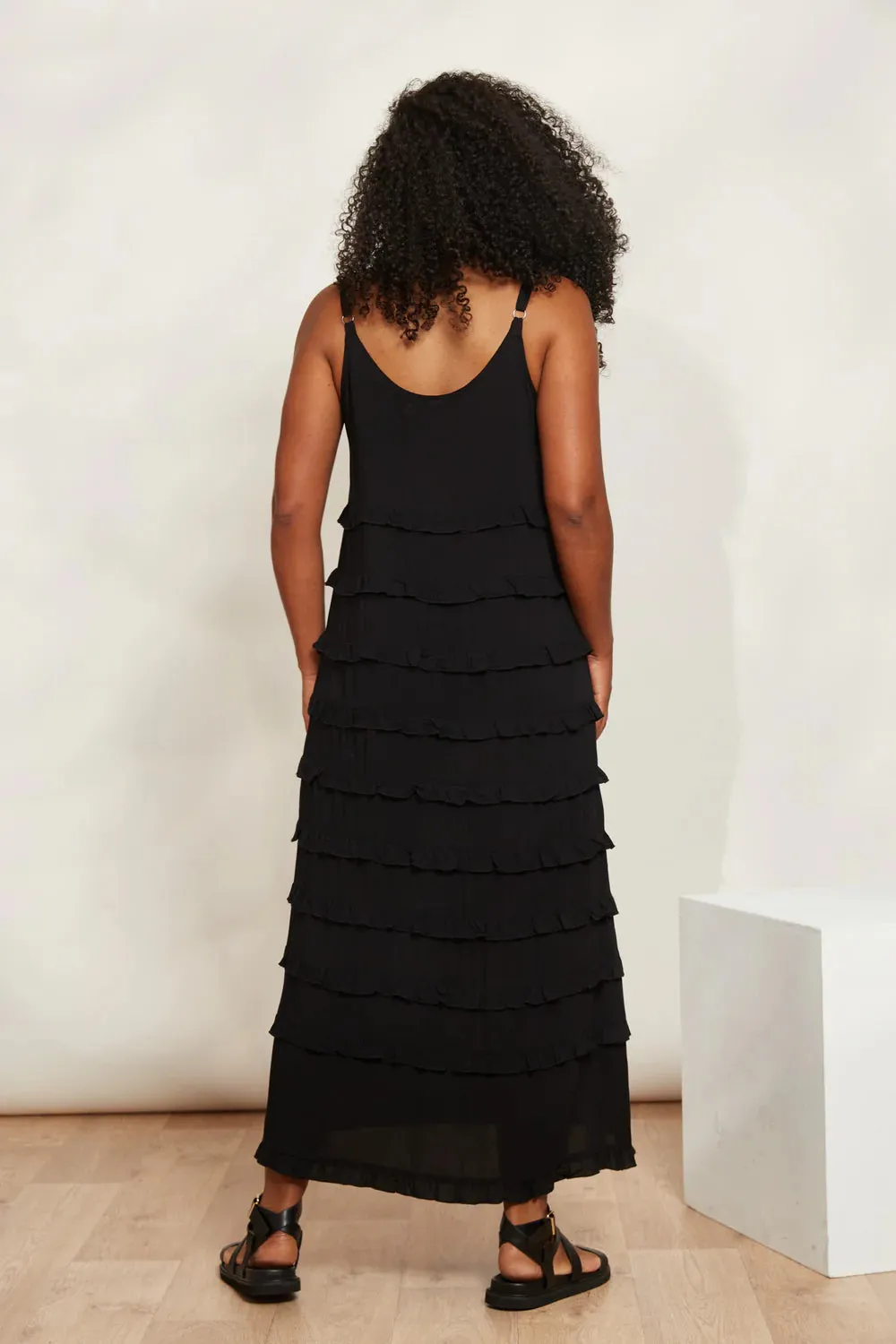 La Mer Frill Maxi Sable