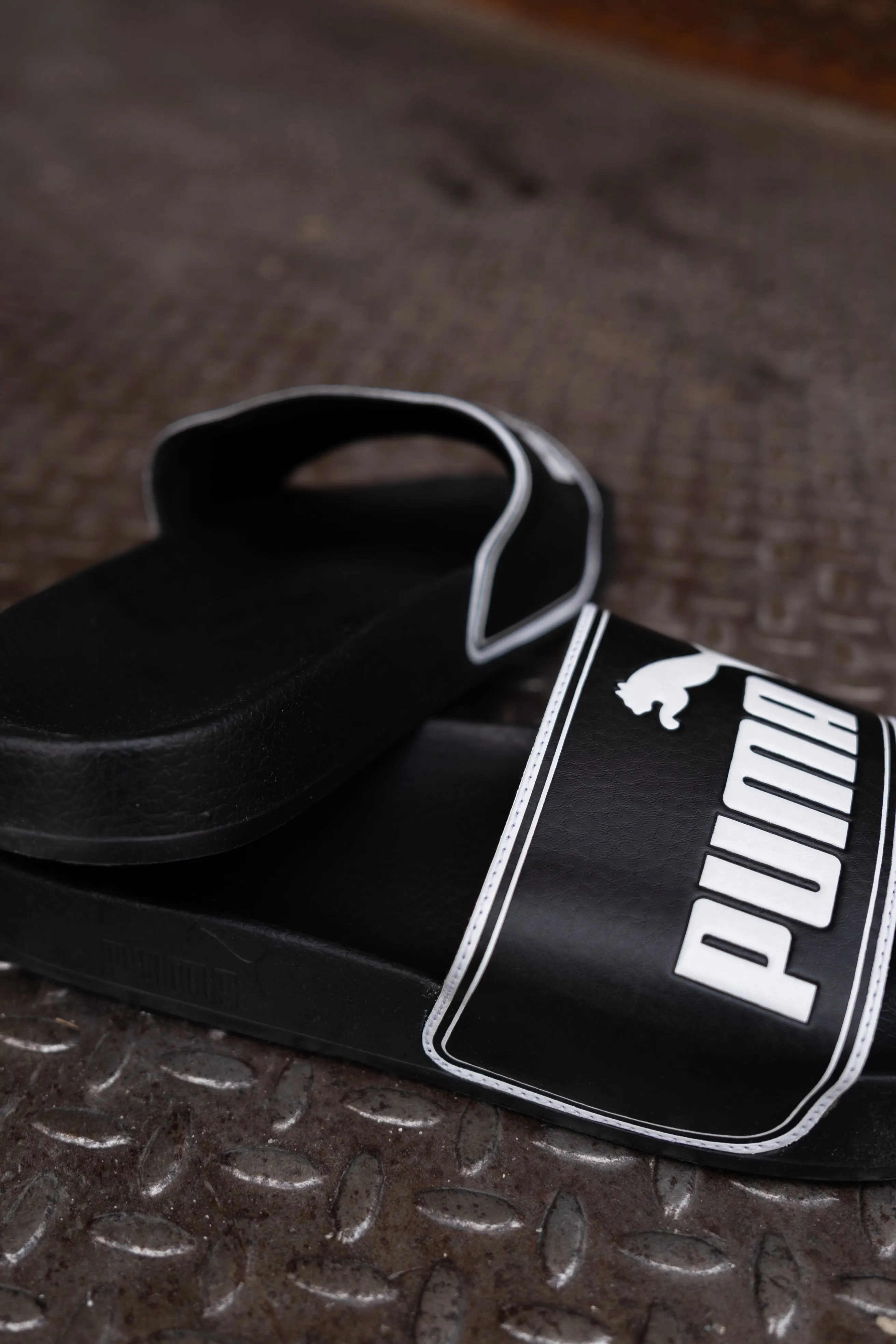 Puma Leadcat 2.0 Slides (Black)